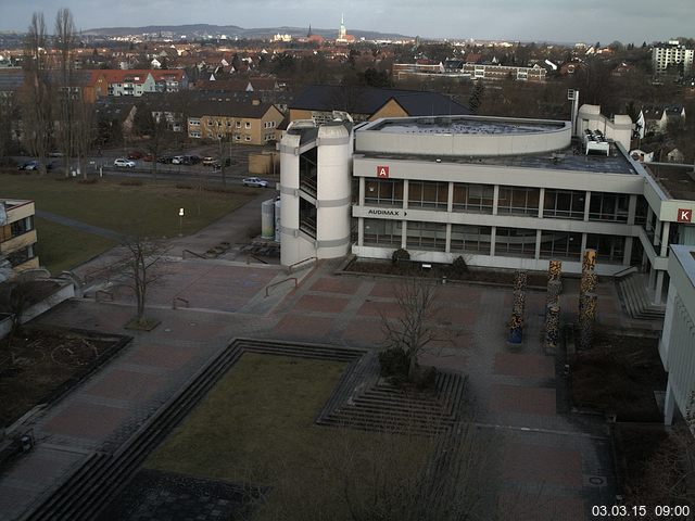 Foto der Webcam: Verwaltungsgeb&auml;ude, Innenhof mit Audimax, H&ouml;rsaal-Geb&auml;ude 1