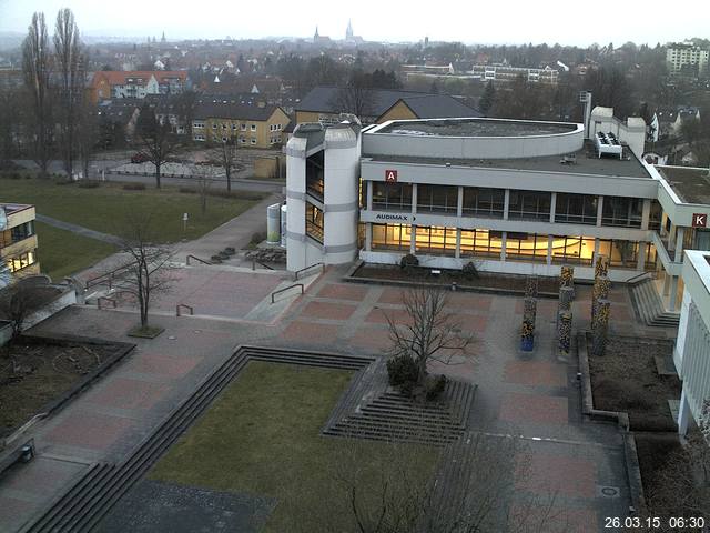 Foto der Webcam: Verwaltungsgeb&auml;ude, Innenhof mit Audimax, H&ouml;rsaal-Geb&auml;ude 1