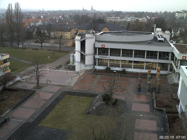Foto der Webcam: Verwaltungsgeb&auml;ude, Innenhof mit Audimax, H&ouml;rsaal-Geb&auml;ude 1