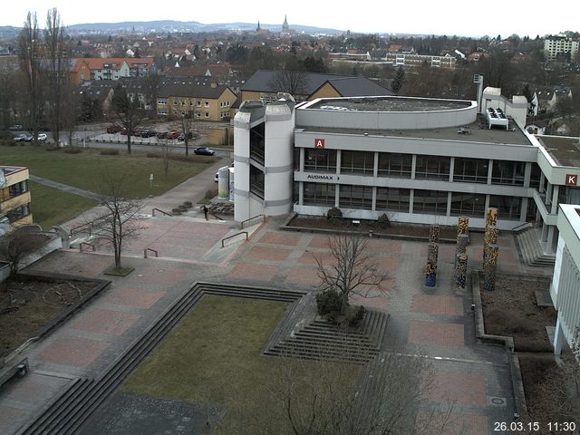Foto der Webcam: Verwaltungsgeb&auml;ude, Innenhof mit Audimax, H&ouml;rsaal-Geb&auml;ude 1