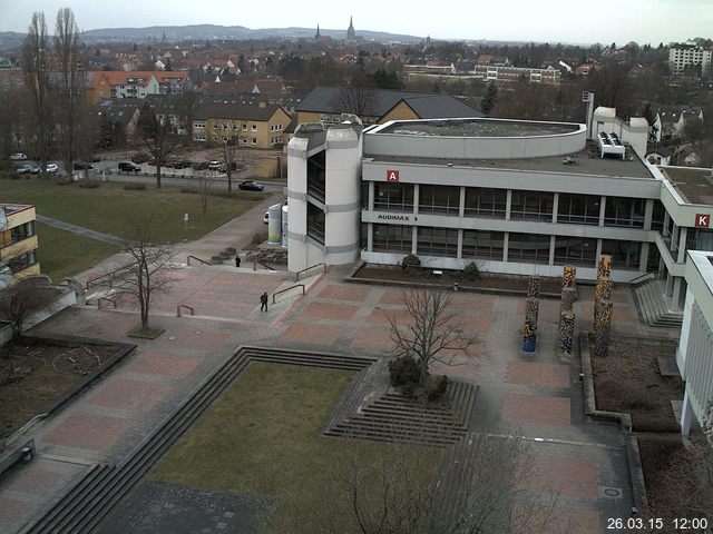 Foto der Webcam: Verwaltungsgeb&auml;ude, Innenhof mit Audimax, H&ouml;rsaal-Geb&auml;ude 1