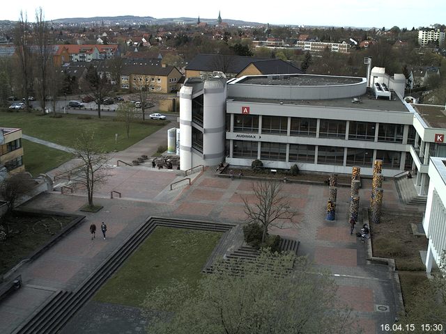 Foto der Webcam: Verwaltungsgeb&auml;ude, Innenhof mit Audimax, H&ouml;rsaal-Geb&auml;ude 1