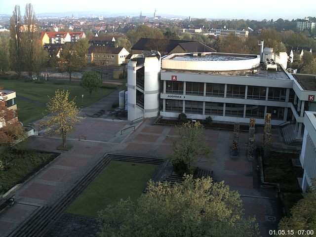 Foto der Webcam: Verwaltungsgeb&auml;ude, Innenhof mit Audimax, H&ouml;rsaal-Geb&auml;ude 1
