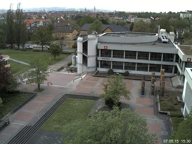 Foto der Webcam: Verwaltungsgeb&auml;ude, Innenhof mit Audimax, H&ouml;rsaal-Geb&auml;ude 1