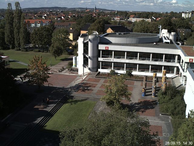 Foto der Webcam: Verwaltungsgeb&auml;ude, Innenhof mit Audimax, H&ouml;rsaal-Geb&auml;ude 1