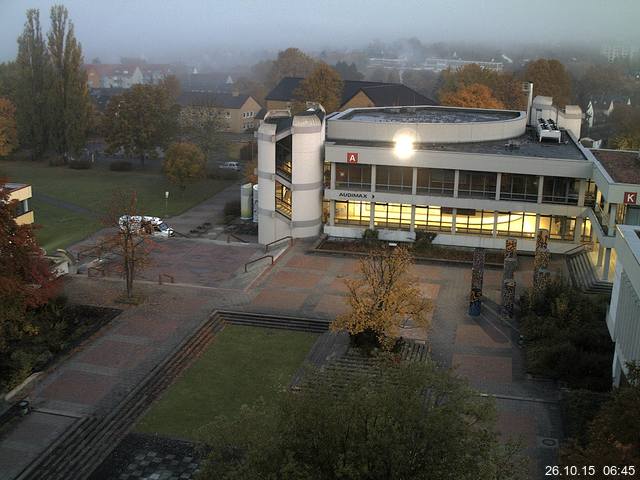 Foto der Webcam: Verwaltungsgeb&auml;ude, Innenhof mit Audimax, H&ouml;rsaal-Geb&auml;ude 1