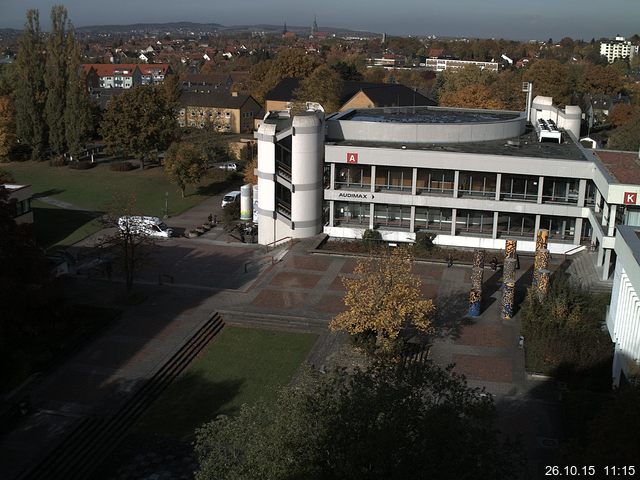 Foto der Webcam: Verwaltungsgeb&auml;ude, Innenhof mit Audimax, H&ouml;rsaal-Geb&auml;ude 1