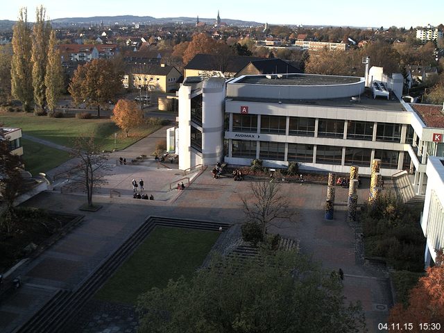 Foto der Webcam: Verwaltungsgeb&auml;ude, Innenhof mit Audimax, H&ouml;rsaal-Geb&auml;ude 1