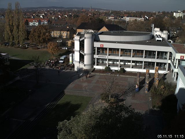 Foto der Webcam: Verwaltungsgeb&auml;ude, Innenhof mit Audimax, H&ouml;rsaal-Geb&auml;ude 1