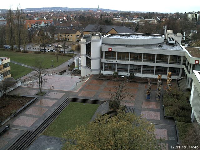 Foto der Webcam: Verwaltungsgeb&auml;ude, Innenhof mit Audimax, H&ouml;rsaal-Geb&auml;ude 1