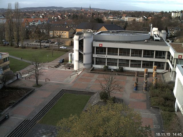 Foto der Webcam: Verwaltungsgeb&auml;ude, Innenhof mit Audimax, H&ouml;rsaal-Geb&auml;ude 1