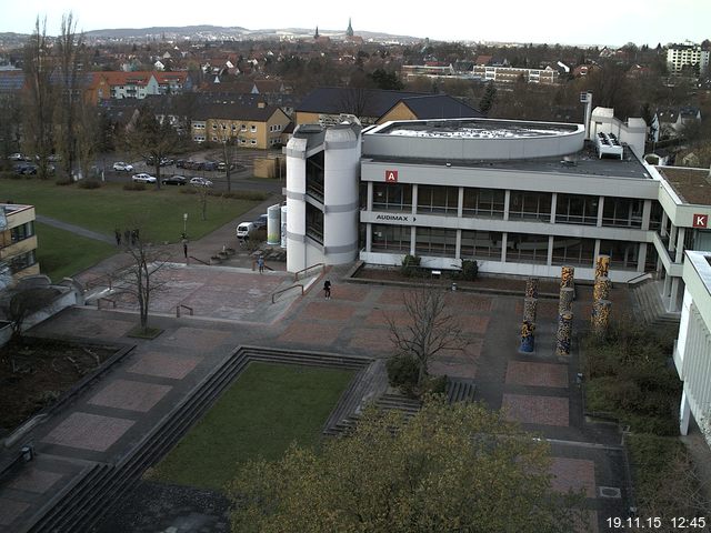 Foto der Webcam: Verwaltungsgeb&auml;ude, Innenhof mit Audimax, H&ouml;rsaal-Geb&auml;ude 1