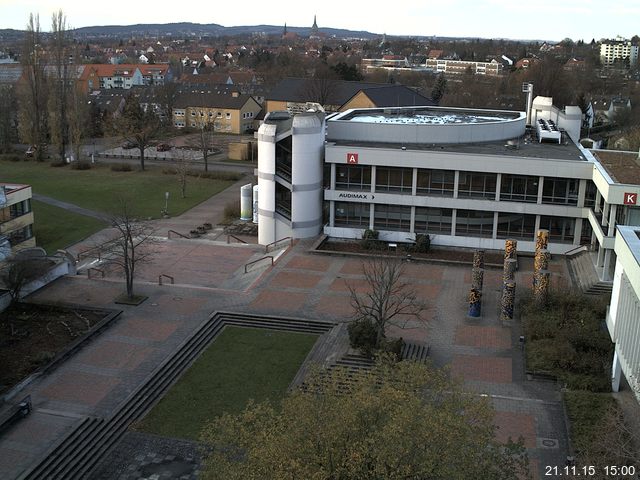 Foto der Webcam: Verwaltungsgeb&auml;ude, Innenhof mit Audimax, H&ouml;rsaal-Geb&auml;ude 1