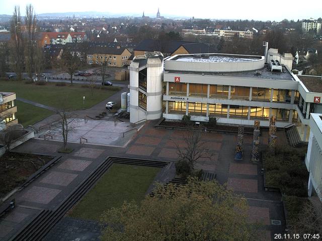 Foto der Webcam: Verwaltungsgeb&auml;ude, Innenhof mit Audimax, H&ouml;rsaal-Geb&auml;ude 1