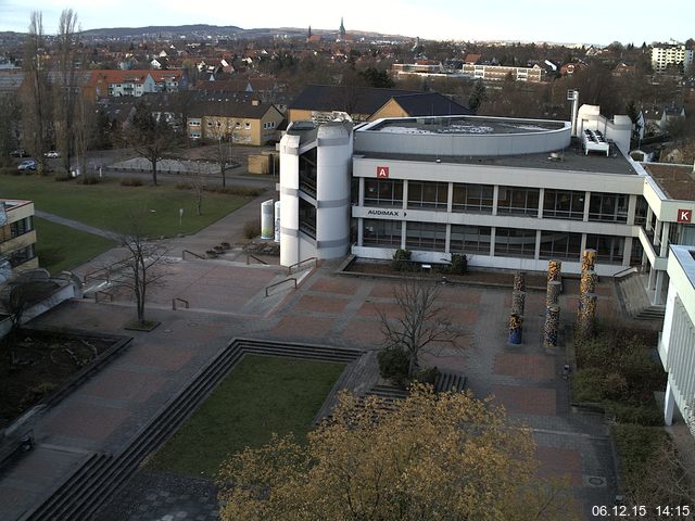 Foto der Webcam: Verwaltungsgeb&auml;ude, Innenhof mit Audimax, H&ouml;rsaal-Geb&auml;ude 1