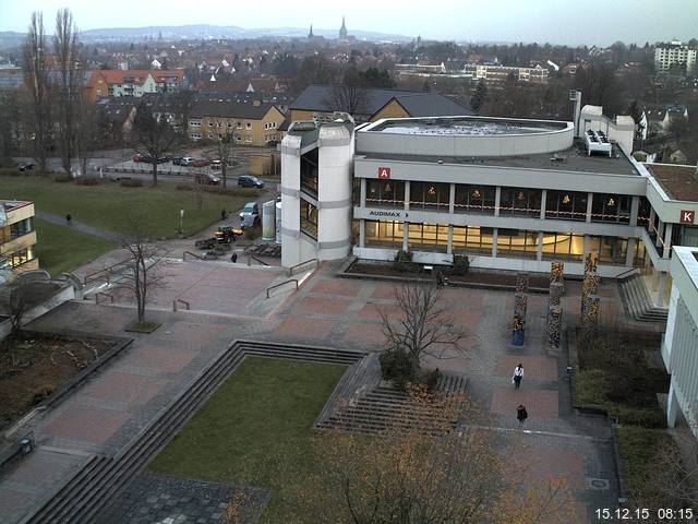 Foto der Webcam: Verwaltungsgeb&auml;ude, Innenhof mit Audimax, H&ouml;rsaal-Geb&auml;ude 1