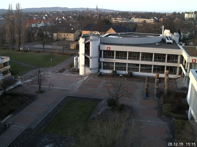 Foto der Webcam: Verwaltungsgeb&auml;ude, Innenhof mit Audimax, H&ouml;rsaal-Geb&auml;ude 1