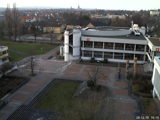 Foto der Webcam: Verwaltungsgeb&auml;ude, Innenhof mit Audimax, H&ouml;rsaal-Geb&auml;ude 1