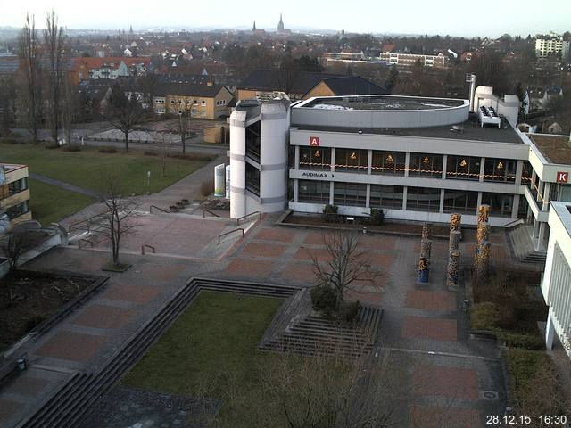 Foto der Webcam: Verwaltungsgeb&auml;ude, Innenhof mit Audimax, H&ouml;rsaal-Geb&auml;ude 1