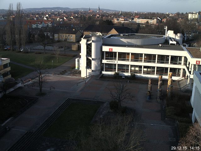 Foto der Webcam: Verwaltungsgeb&auml;ude, Innenhof mit Audimax, H&ouml;rsaal-Geb&auml;ude 1