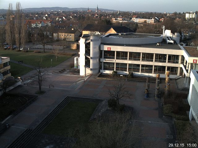 Foto der Webcam: Verwaltungsgeb&auml;ude, Innenhof mit Audimax, H&ouml;rsaal-Geb&auml;ude 1