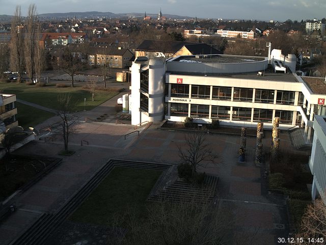 Foto der Webcam: Verwaltungsgeb&auml;ude, Innenhof mit Audimax, H&ouml;rsaal-Geb&auml;ude 1