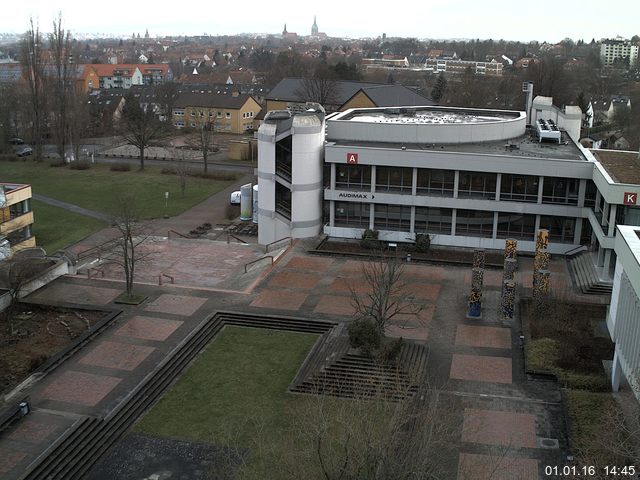 Foto der Webcam: Verwaltungsgeb&auml;ude, Innenhof mit Audimax, H&ouml;rsaal-Geb&auml;ude 1