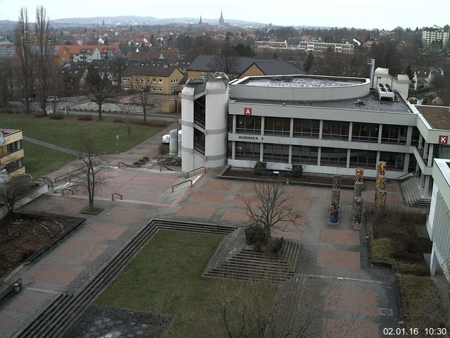 Foto der Webcam: Verwaltungsgeb&auml;ude, Innenhof mit Audimax, H&ouml;rsaal-Geb&auml;ude 1