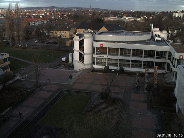 Foto der Webcam: Verwaltungsgeb&auml;ude, Innenhof mit Audimax, H&ouml;rsaal-Geb&auml;ude 1