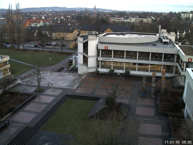Foto der Webcam: Verwaltungsgeb&auml;ude, Innenhof mit Audimax, H&ouml;rsaal-Geb&auml;ude 1