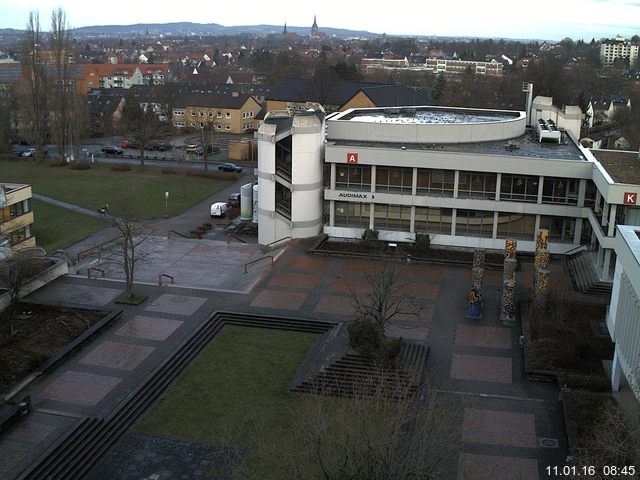 Foto der Webcam: Verwaltungsgeb&auml;ude, Innenhof mit Audimax, H&ouml;rsaal-Geb&auml;ude 1