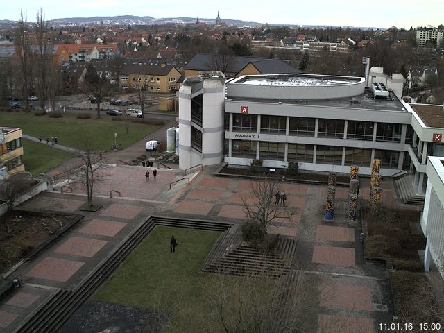 Foto der Webcam: Verwaltungsgeb&auml;ude, Innenhof mit Audimax, H&ouml;rsaal-Geb&auml;ude 1