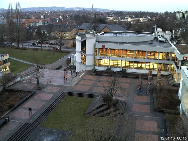 Foto der Webcam: Verwaltungsgeb&auml;ude, Innenhof mit Audimax, H&ouml;rsaal-Geb&auml;ude 1
