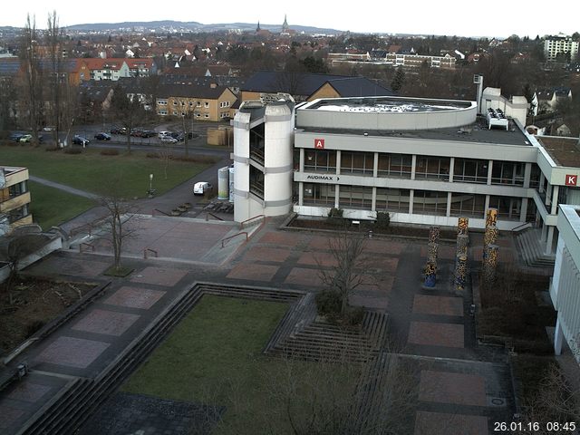 Foto der Webcam: Verwaltungsgeb&auml;ude, Innenhof mit Audimax, H&ouml;rsaal-Geb&auml;ude 1