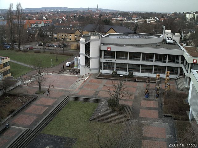 Foto der Webcam: Verwaltungsgeb&auml;ude, Innenhof mit Audimax, H&ouml;rsaal-Geb&auml;ude 1