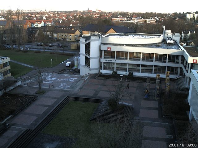 Foto der Webcam: Verwaltungsgeb&auml;ude, Innenhof mit Audimax, H&ouml;rsaal-Geb&auml;ude 1