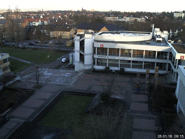 Foto der Webcam: Verwaltungsgeb&auml;ude, Innenhof mit Audimax, H&ouml;rsaal-Geb&auml;ude 1
