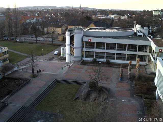 Foto der Webcam: Verwaltungsgeb&auml;ude, Innenhof mit Audimax, H&ouml;rsaal-Geb&auml;ude 1
