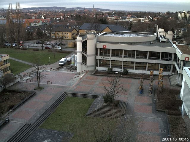 Foto der Webcam: Verwaltungsgeb&auml;ude, Innenhof mit Audimax, H&ouml;rsaal-Geb&auml;ude 1