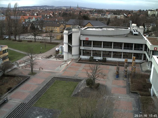 Foto der Webcam: Verwaltungsgeb&auml;ude, Innenhof mit Audimax, H&ouml;rsaal-Geb&auml;ude 1