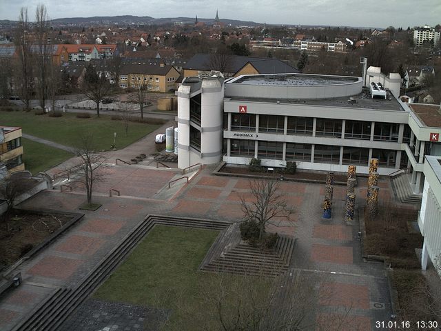 Foto der Webcam: Verwaltungsgeb&auml;ude, Innenhof mit Audimax, H&ouml;rsaal-Geb&auml;ude 1