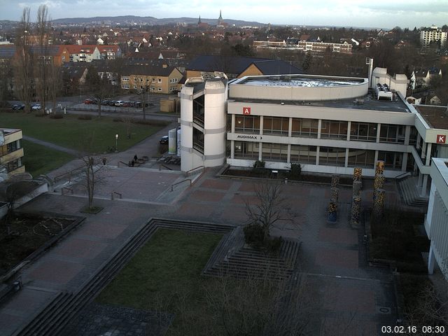 Foto der Webcam: Verwaltungsgeb&auml;ude, Innenhof mit Audimax, H&ouml;rsaal-Geb&auml;ude 1