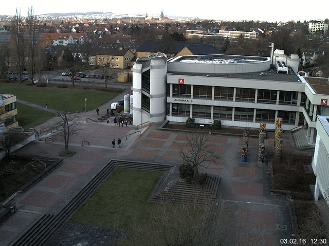 Foto der Webcam: Verwaltungsgeb&auml;ude, Innenhof mit Audimax, H&ouml;rsaal-Geb&auml;ude 1