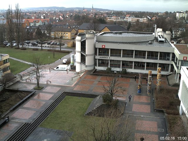 Foto der Webcam: Verwaltungsgeb&auml;ude, Innenhof mit Audimax, H&ouml;rsaal-Geb&auml;ude 1