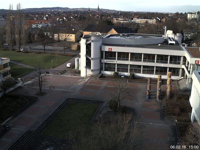 Foto der Webcam: Verwaltungsgeb&auml;ude, Innenhof mit Audimax, H&ouml;rsaal-Geb&auml;ude 1