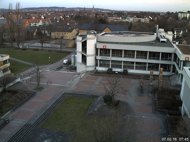 Foto der Webcam: Verwaltungsgeb&auml;ude, Innenhof mit Audimax, H&ouml;rsaal-Geb&auml;ude 1