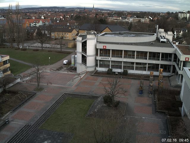 Foto der Webcam: Verwaltungsgeb&auml;ude, Innenhof mit Audimax, H&ouml;rsaal-Geb&auml;ude 1