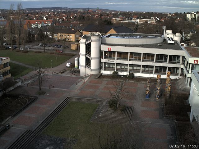Foto der Webcam: Verwaltungsgeb&auml;ude, Innenhof mit Audimax, H&ouml;rsaal-Geb&auml;ude 1