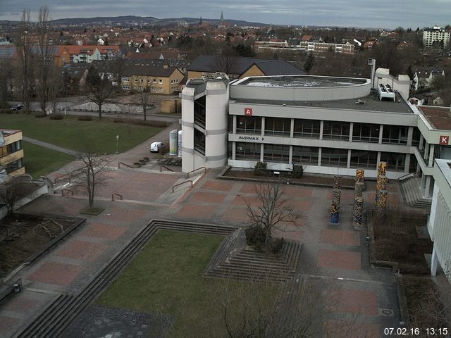 Foto der Webcam: Verwaltungsgeb&auml;ude, Innenhof mit Audimax, H&ouml;rsaal-Geb&auml;ude 1