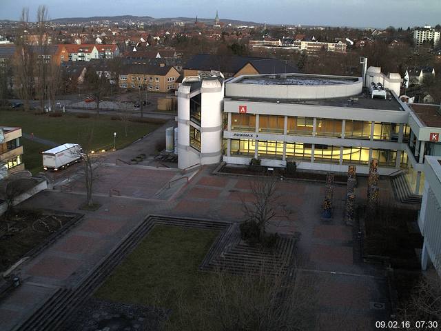 Foto der Webcam: Verwaltungsgeb&auml;ude, Innenhof mit Audimax, H&ouml;rsaal-Geb&auml;ude 1